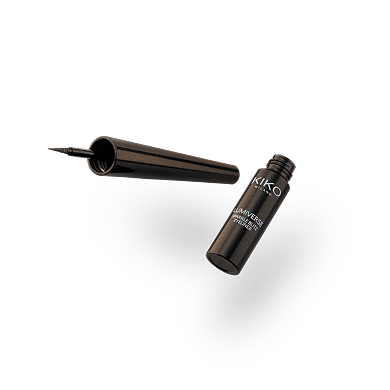 Lumiverse Sparkle Blitz EyelinerКоролева Галактики Подводка Для Глаз quotМгновенное Мерцание quot 1399₽