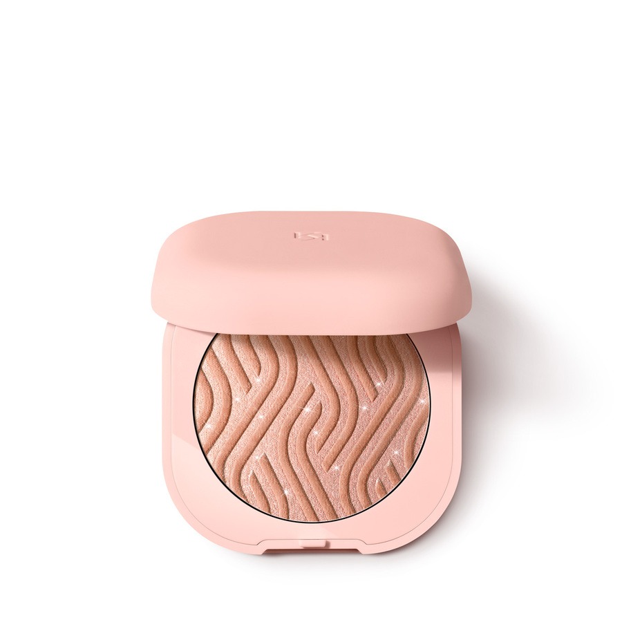 BEAUTY ESSENTIALS SILKY LUMINOUS BLUSH/ОСНОВЫ КРАСОТЫ - ШЕЛКОВИСТЫЕ СИЯЮЩИЕ РУМЯНА